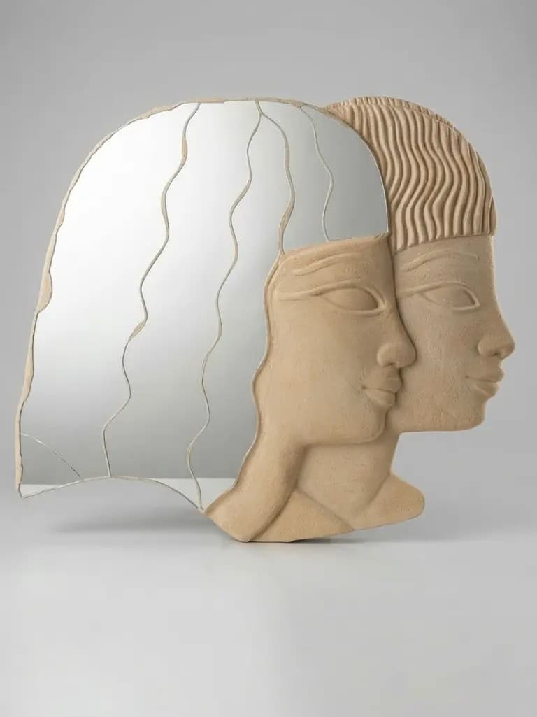 Pasqyra me motive egjiptiane